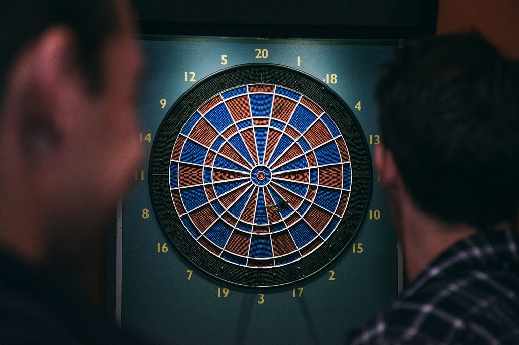 Darts for Beginners Learn to play "Around the Clock Darts"