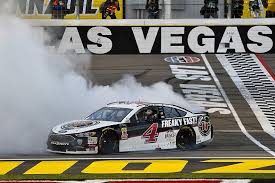 How NASCAR makes money?