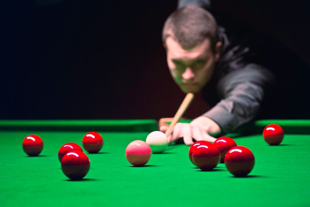 How To Play Snooker: Tips For Beginners