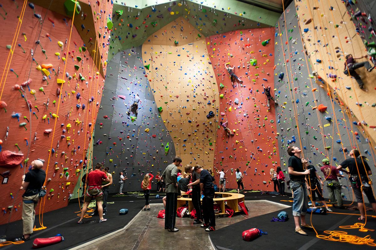 What to Wear for Indoor Rock Climbing?