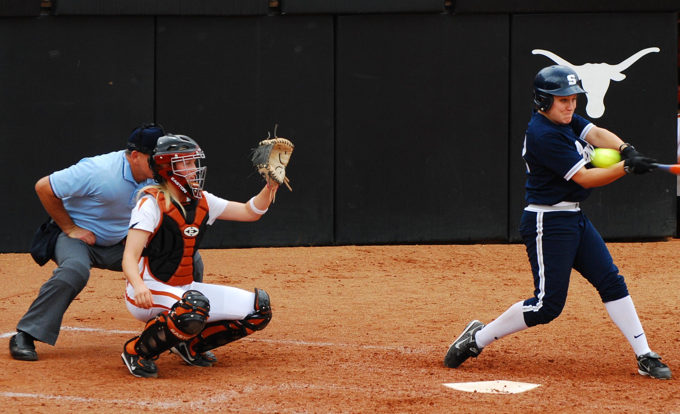 The Basic Rules And Guidelines To Play Softball