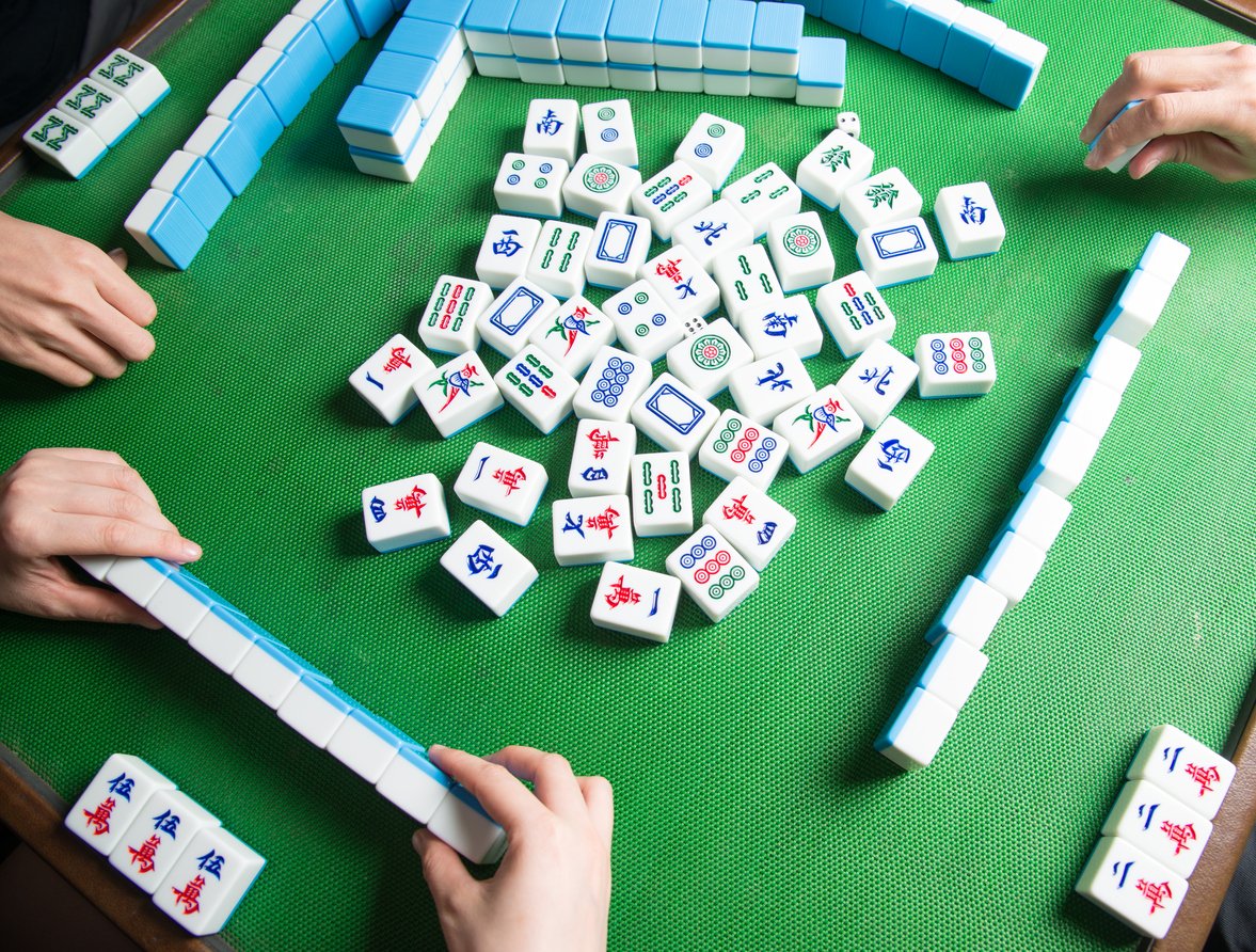 How To Play Mahjong and All You Want To Know About Its Basic Rules