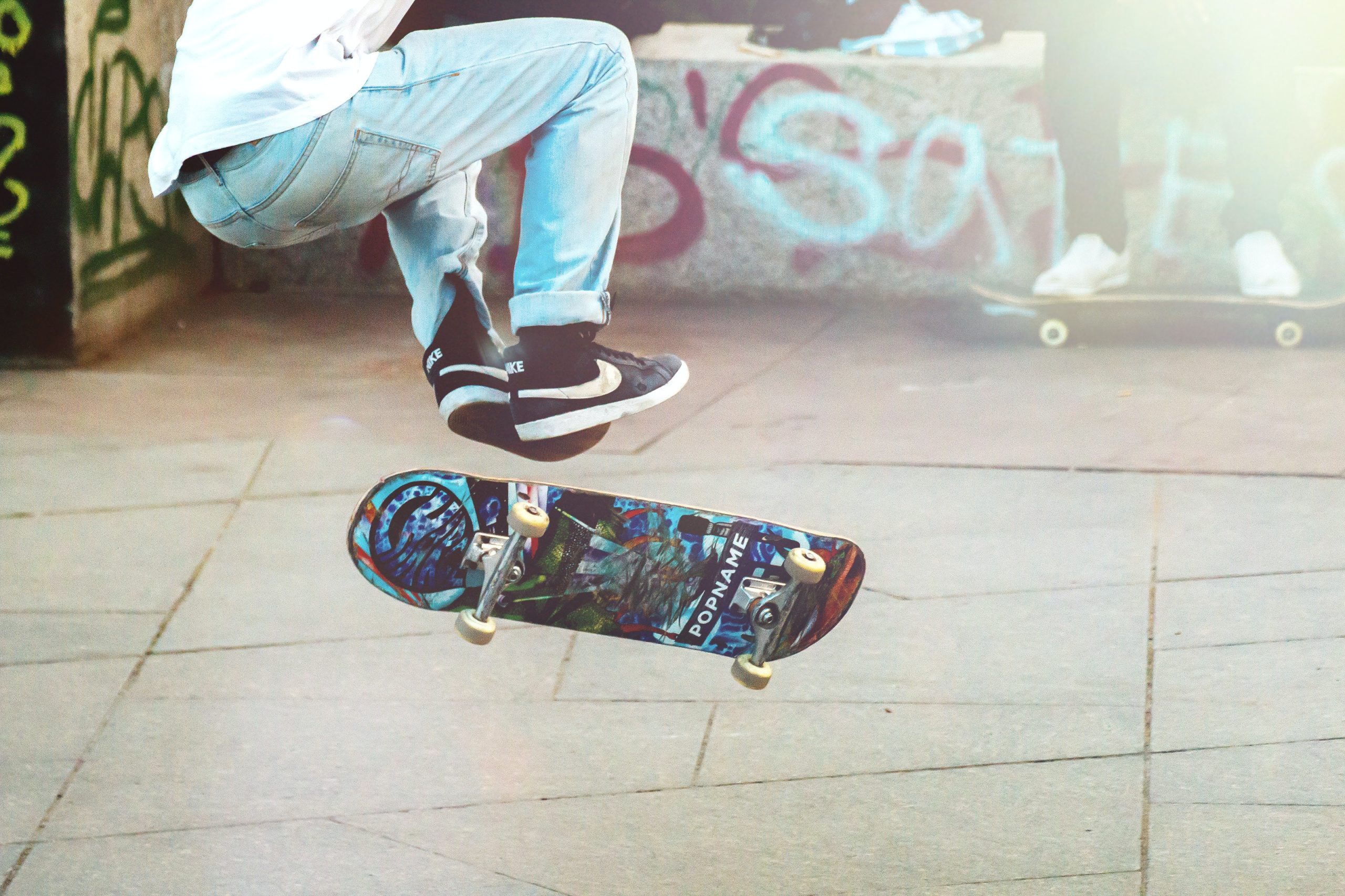 Longboard VS. Skateboard