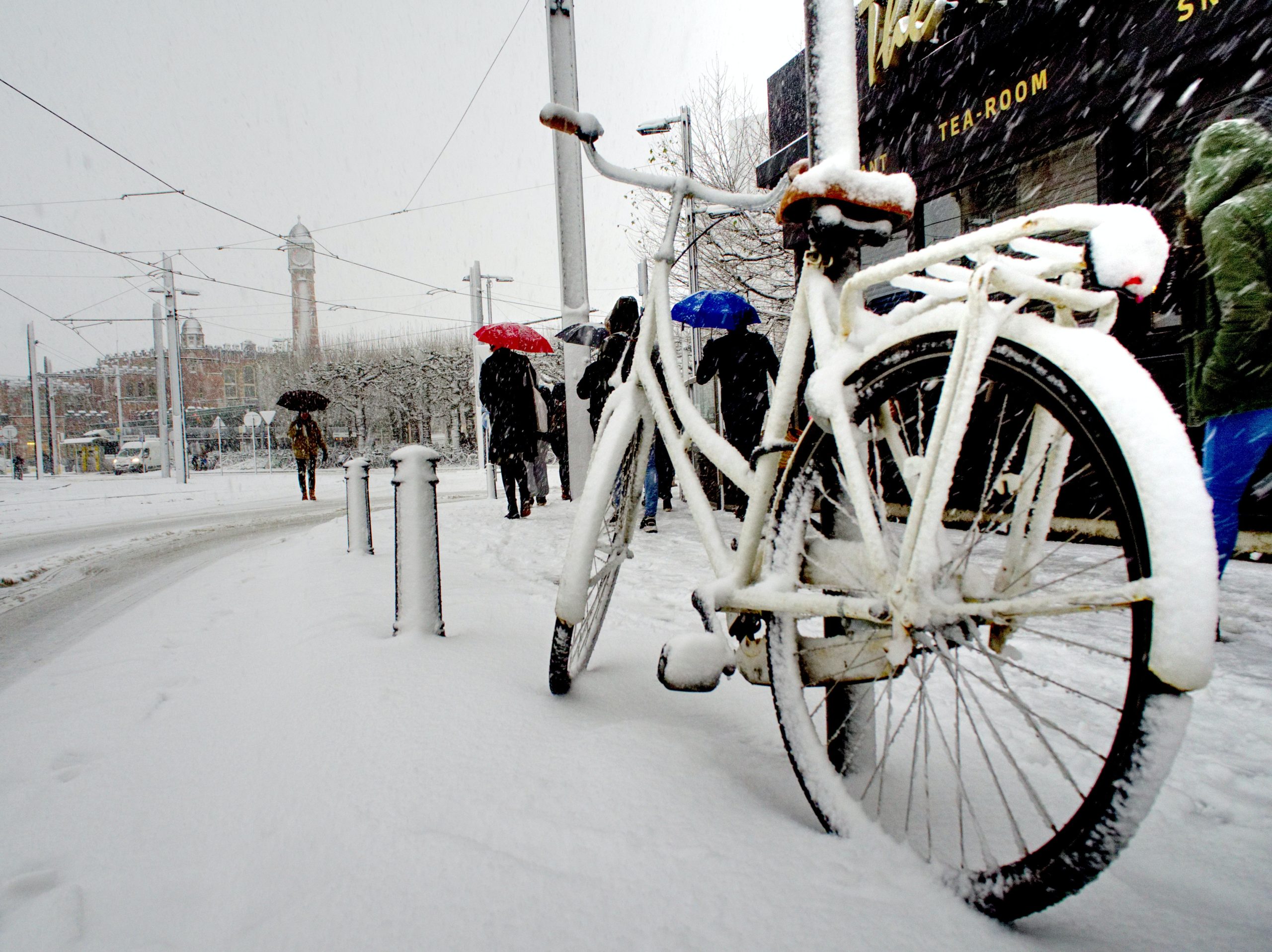 Winter Cycling Gear For A Fun & Safe Ride