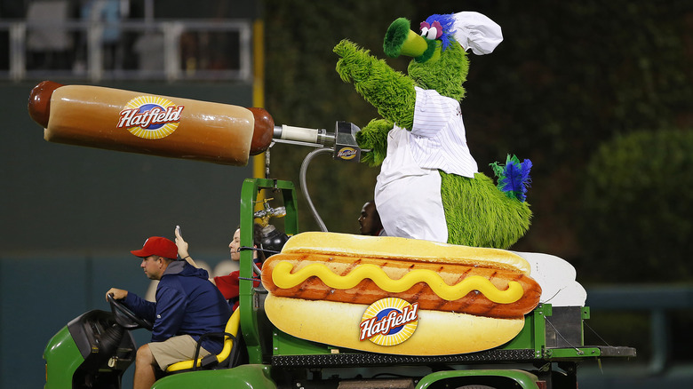 Know All About Phillies Dollar Dog Night