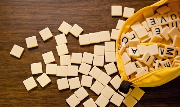 Bananagrams Rules: The Ultimate Word-race Game