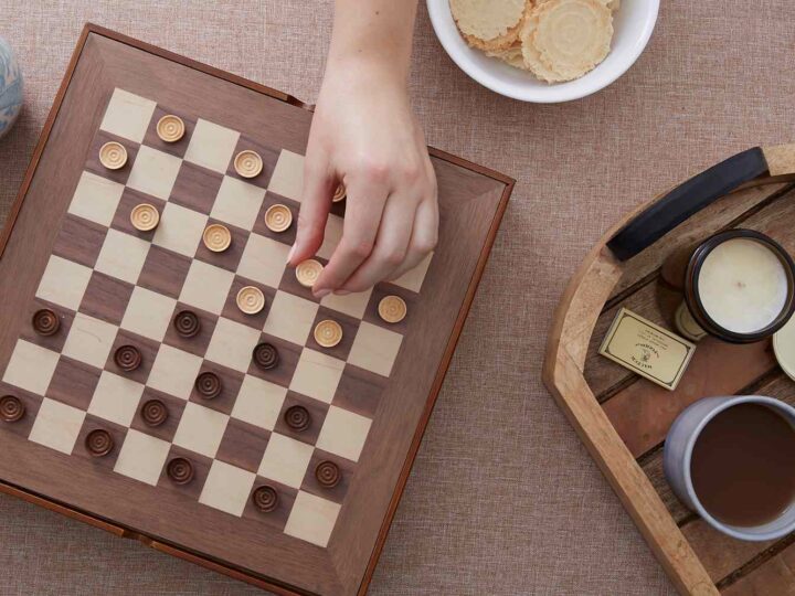 How To Play Checkers?