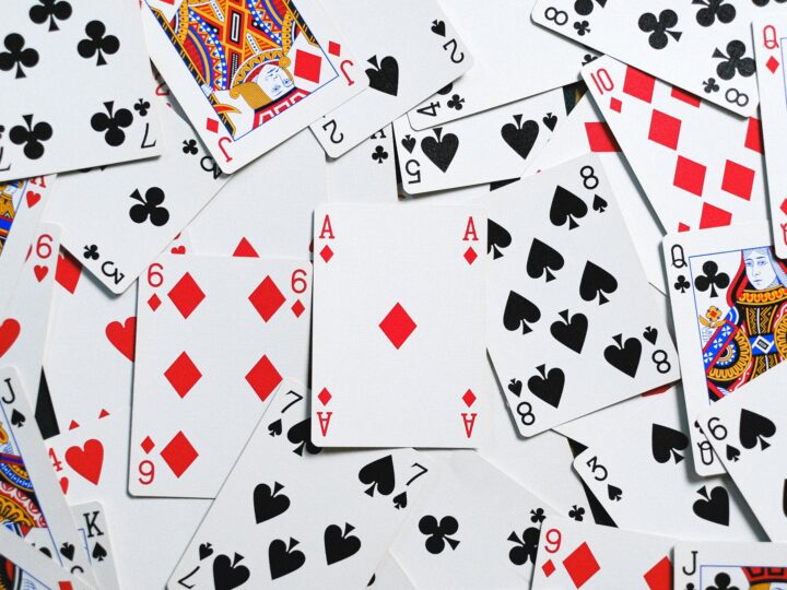 Online Poker Variations Demystified